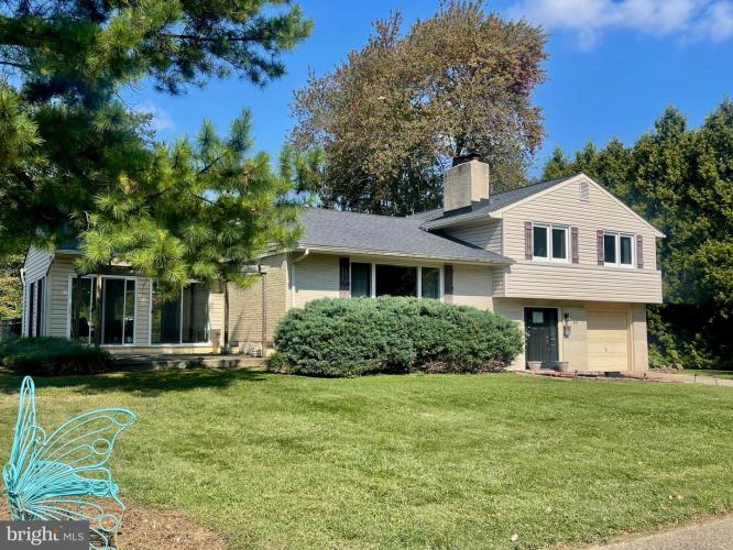 Photo of 603 Ivydale Road, Wilmington DE