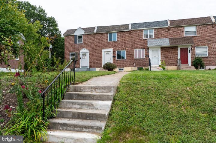 Photo of 103 Madison Drive, Newark DE