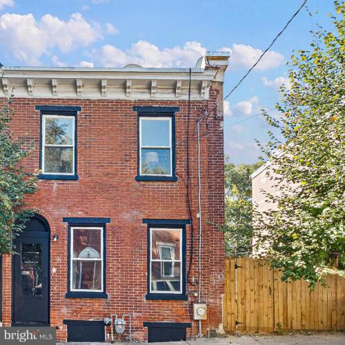 Photo of 822 W 7th Street, Wilmington DE