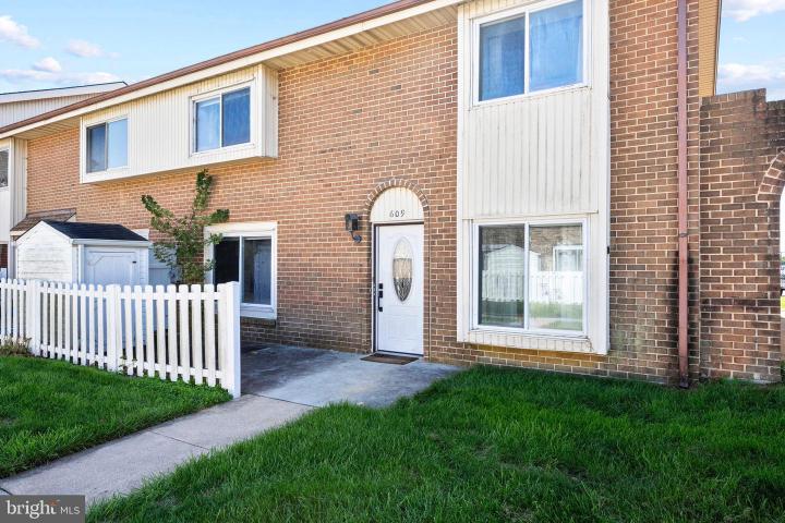 Photo of 609 Cobble Creek Curve, Newark DE