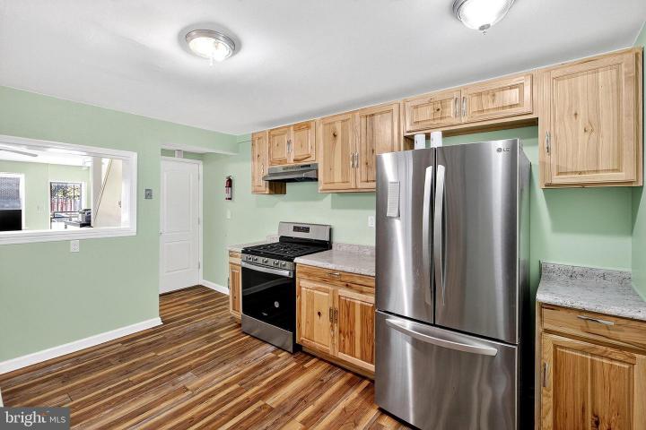 Photo of 1203 N Heald Street