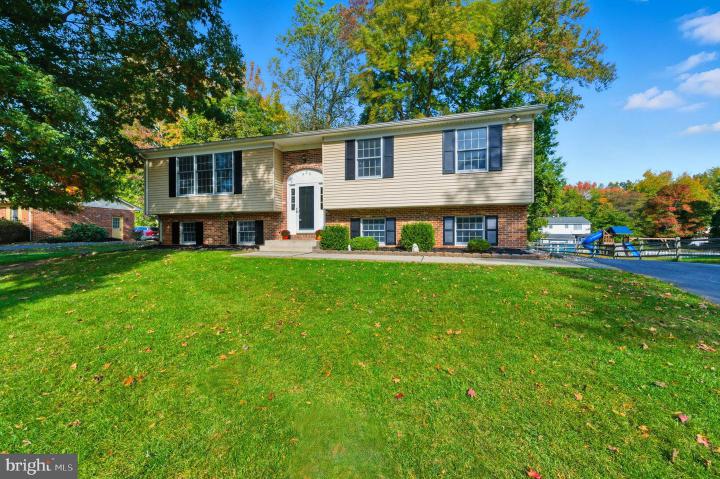 Photo of 920 Sugar Pine Drive, Bear DE