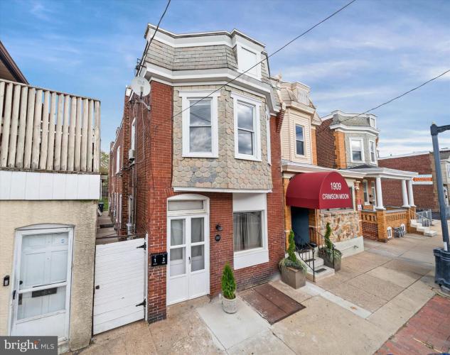 Photo of 1917 W 6th Street