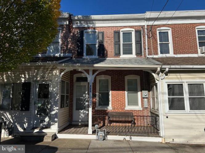 Photo of 223 Woodlawn Avenue