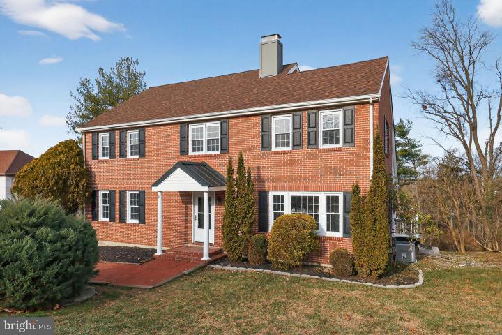 Photo of 6 Kings Grant Road, Hockessin DE