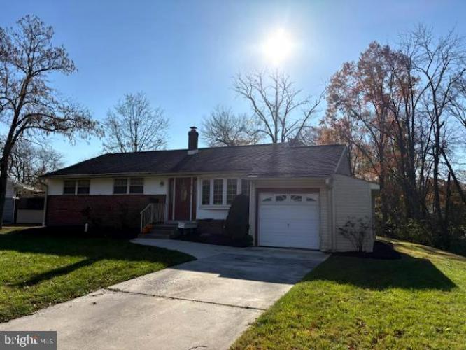 Photo of 816 Wilson Road, Wilmington DE