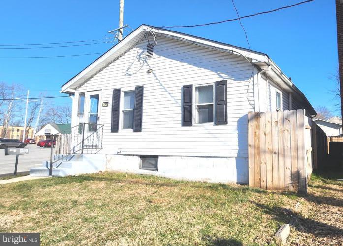 Photo of 1303 Newport Gap Pike, Wilmington DE