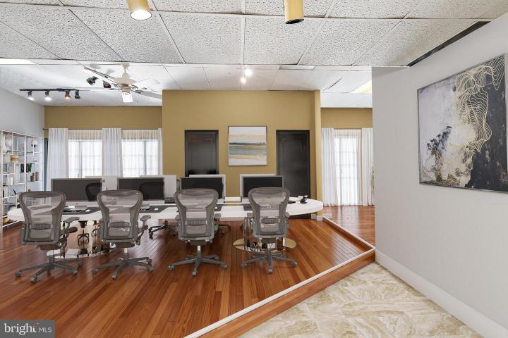 Photo of 1401 Pennsylvania Avenue 102