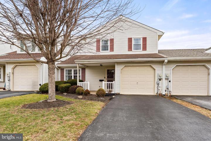 Photo of 102 Upper Valley Lane, Newark DE