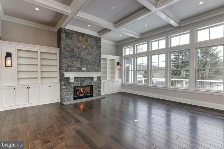 Photo of 42 Clouds Way