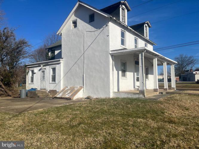 Photo of 408 Marsh Road