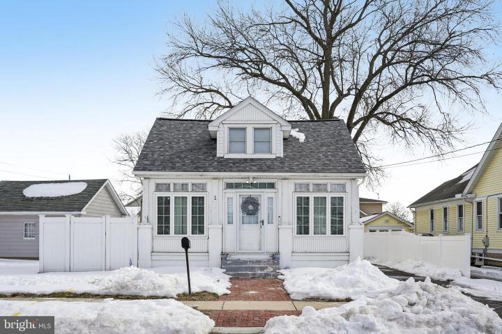 Photo of 1 Oakmont Avenue, Wilmington DE