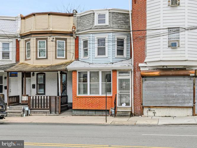 Photo of 1738 W 4th Street