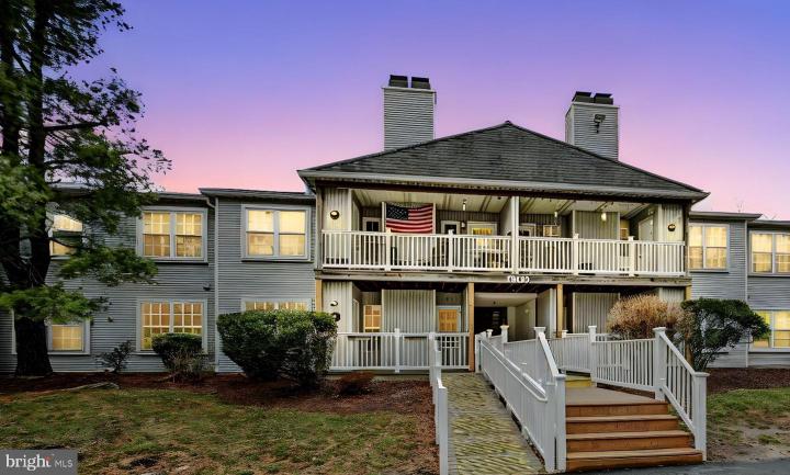 Photo of 1604 Waters Edge Drive