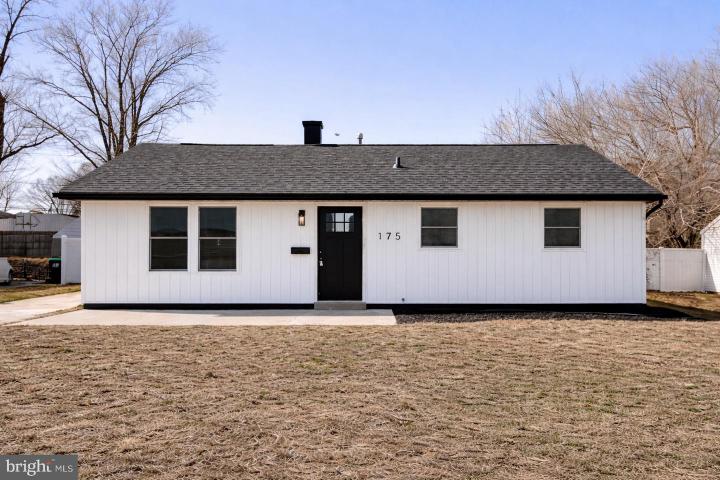 Photo of 175 Edge Avenue, New Castle DE