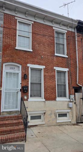 Photo of 1313 N Walnut Street