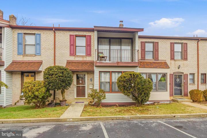 Photo of 5 West Court, Wilmington DE