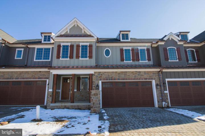 Photo of 1302 Coulee Way