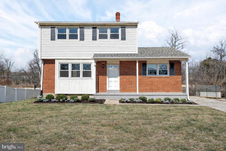 Photo of 76 Springlake