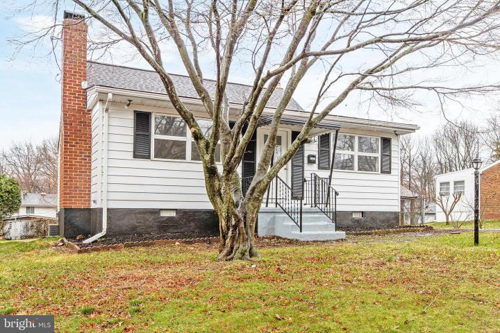 Photo of 4004 Oak Street