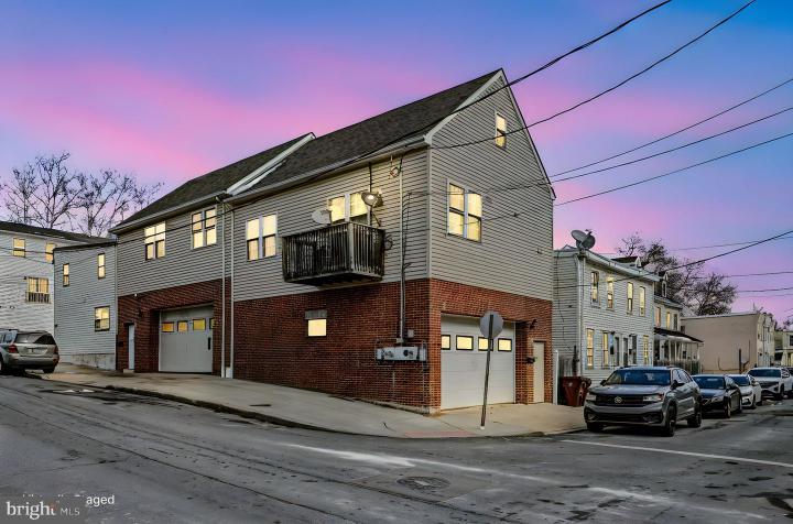 Photo of 1025 Coleman Street