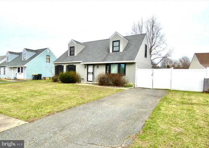 Photo of 5 Acapella Court, Newark DE