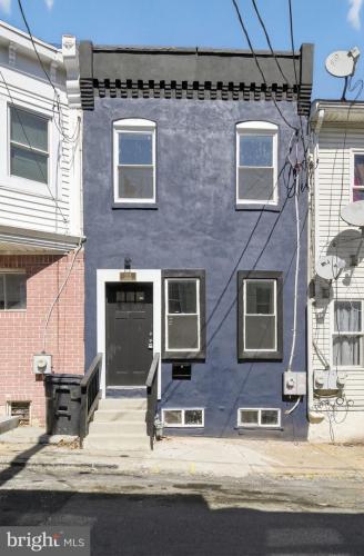 Photo of 1123 Pleasant Street