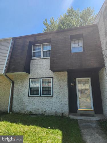 Photo of 1707 Barnaby Street