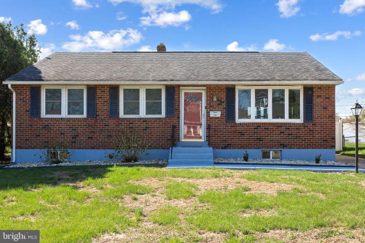 Photo of 10 Raleigh Court