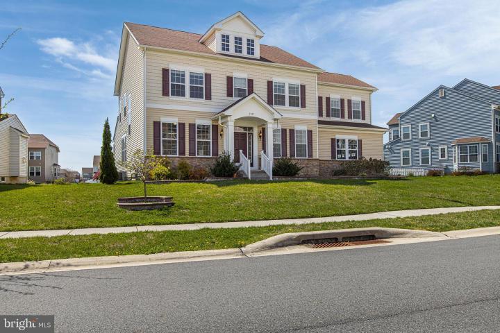 Photo of 2707 Henry Moore Lane