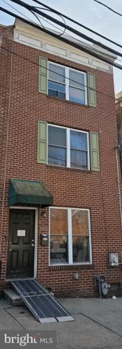 Photo of 602 W 5th Street