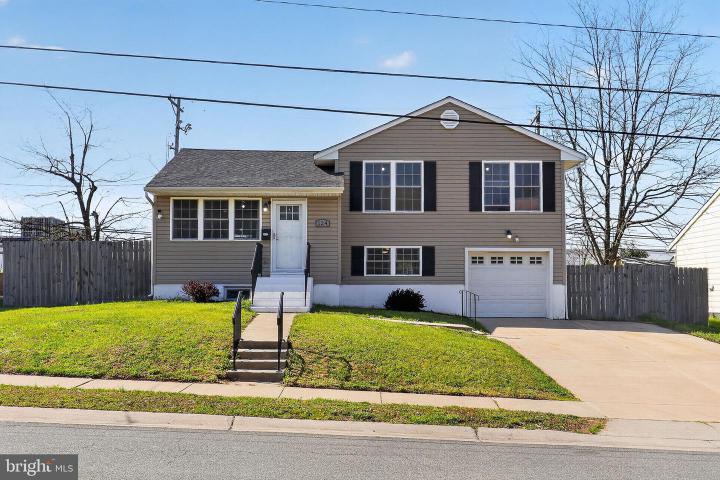 Photo of 124 Karlyn Drive