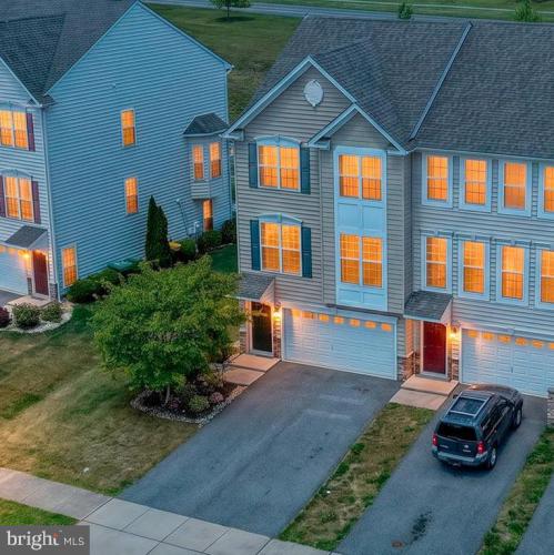 Photo of 664 Courtly Road