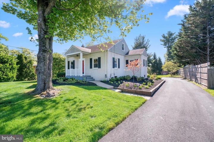 Photo of 1014 Foulk Road