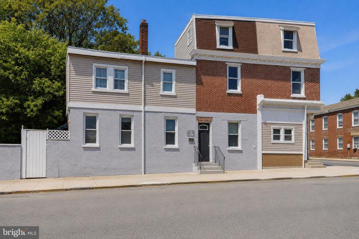 Photo of 1100 W 3rd Street, Wilmington DE