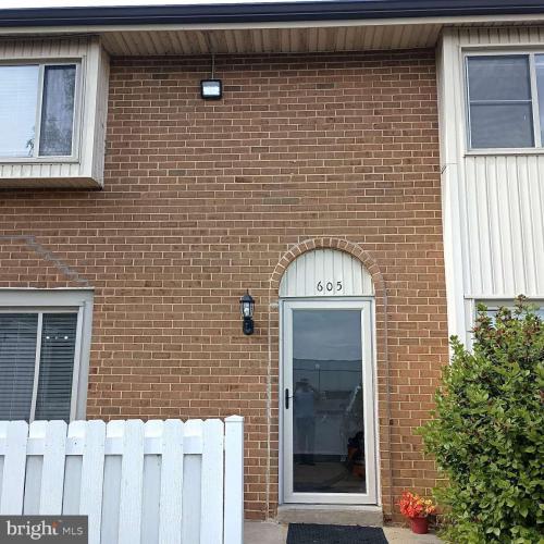 Photo of 605 Cobble Creek Curve, Newark DE