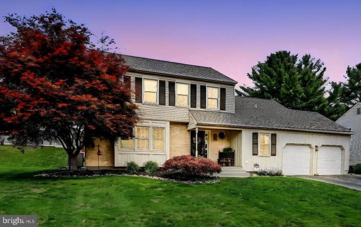 Photo of 230 Barberry Drive