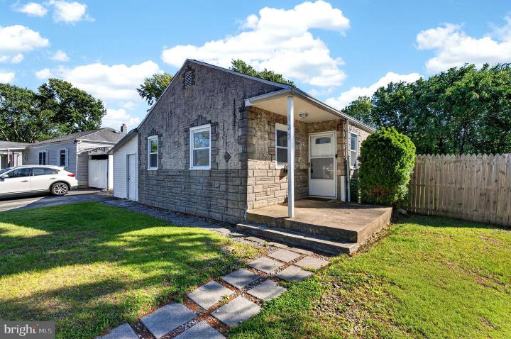 Photo of 127 Hunn Road, New Castle DE