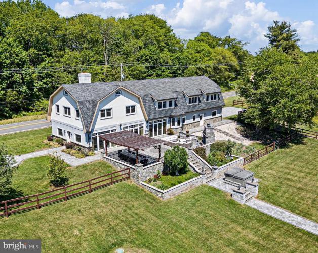 Photo of 1114 Taylors Bridge Road