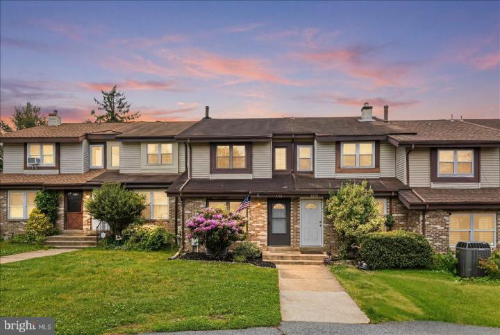 Photo of 5111 E Brigantine Court