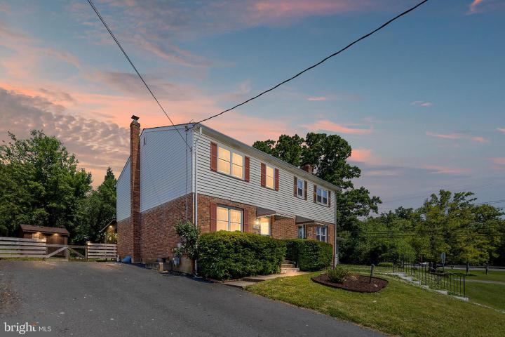Photo of 1040 Valley Road, Hockessin DE