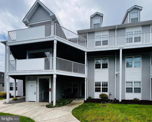 Photo of 37514 Pettinaro Drive 9502