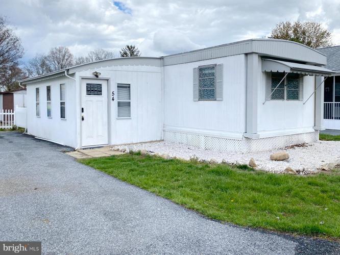 54 Lantern Lane 11683, Rehoboth Beach DE 19971 for sale by EveryHome