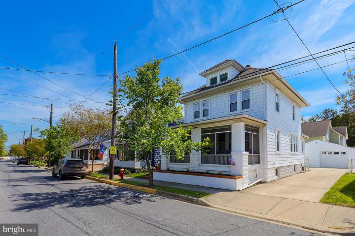 Photo of 108 Beebe Avenue