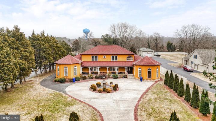 Photo of 303 S Bedford Street