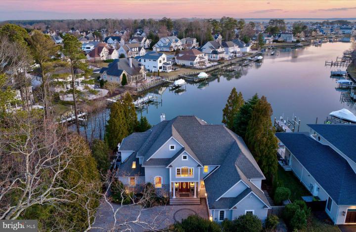 Photo of 108 W Buckingham Drive