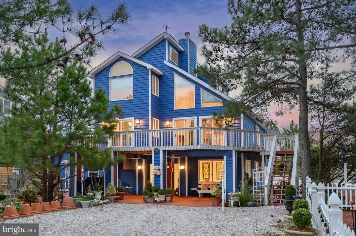 Photo of 1506 N Bay Shore Drive