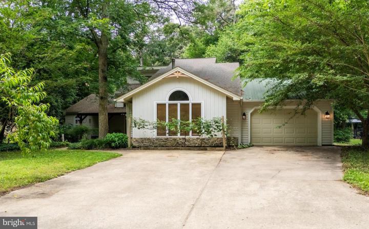 Photo of 13708 Collins Pond Road