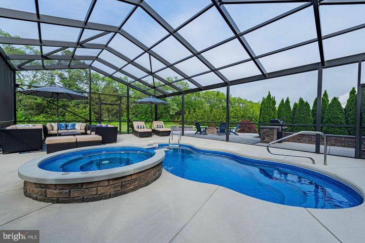 Photo of 36932 Grove Estate Road