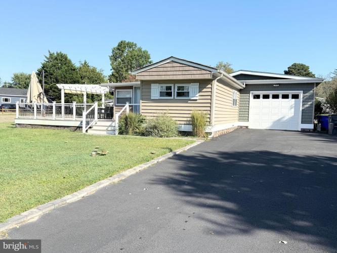 Photo of 34635 Deck Street E323, Long Neck DE